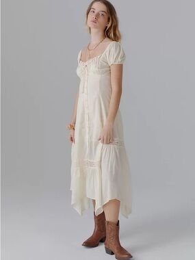 urban outfitters scarlett ruffle midi dress Urban Outfitter UO Scarlett Ruffle Midi Dress